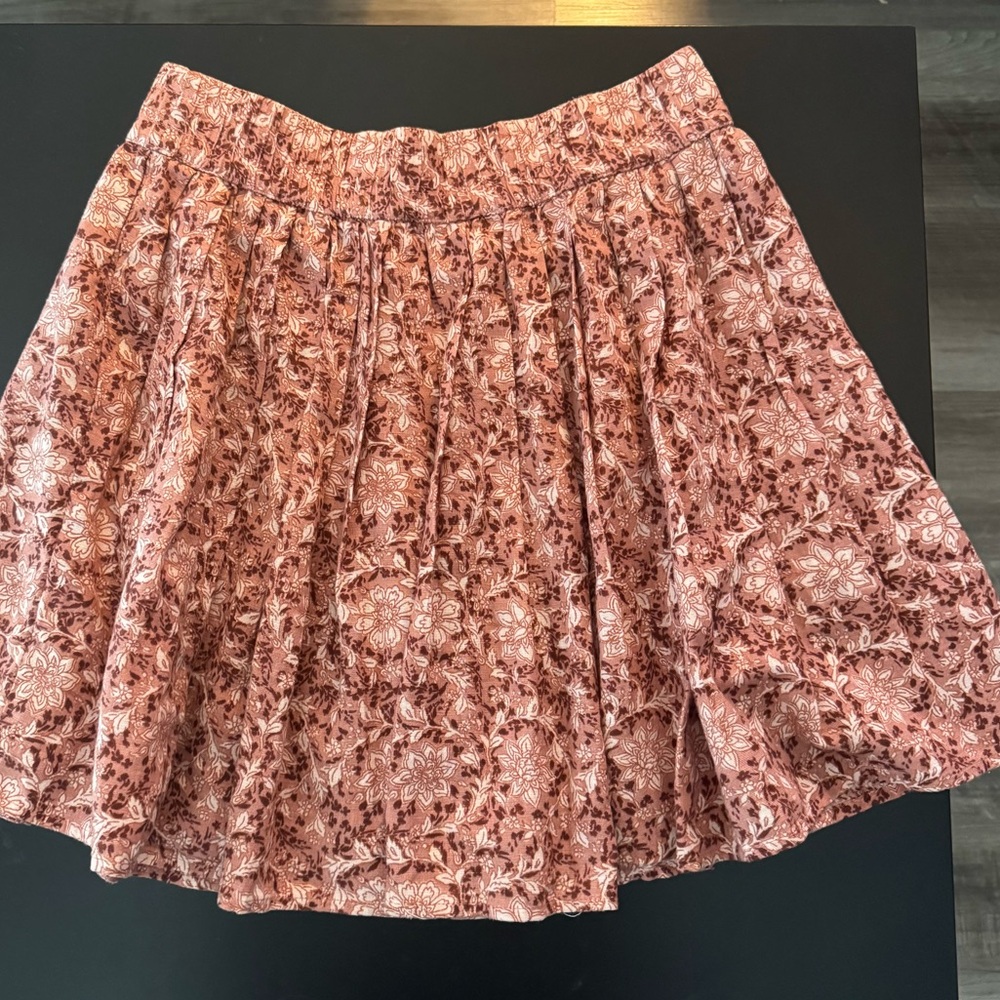American Eagle Pleated Floral Skirt - NWT